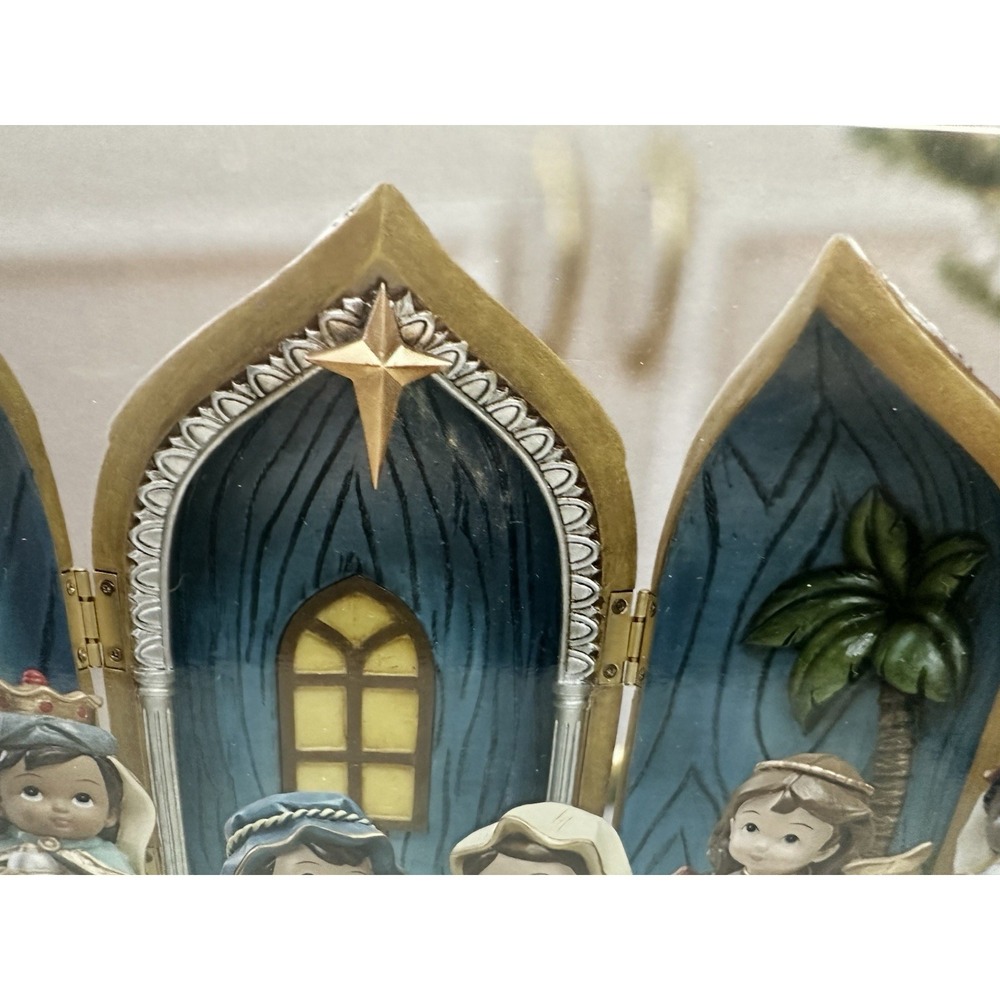 Moments In Time Christmas Baby Nativity Set 12 Pieces Table Top Hand Painted NIB - Picture 5 of 5